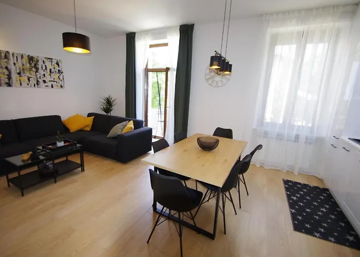 Apartment Bright&modern 2-bedroom Flat In